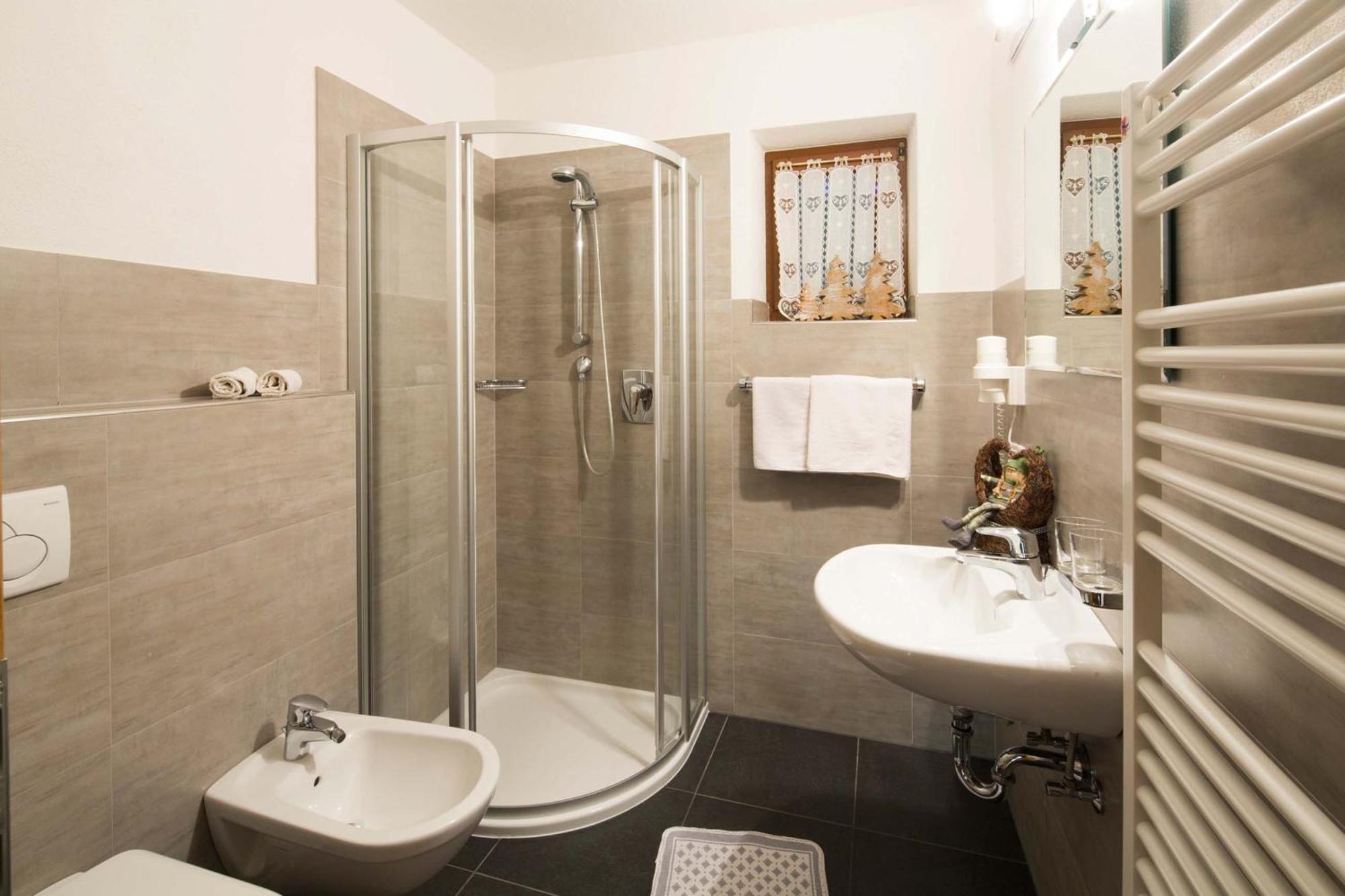 Alpin Apartments Colfosco Quarto foto