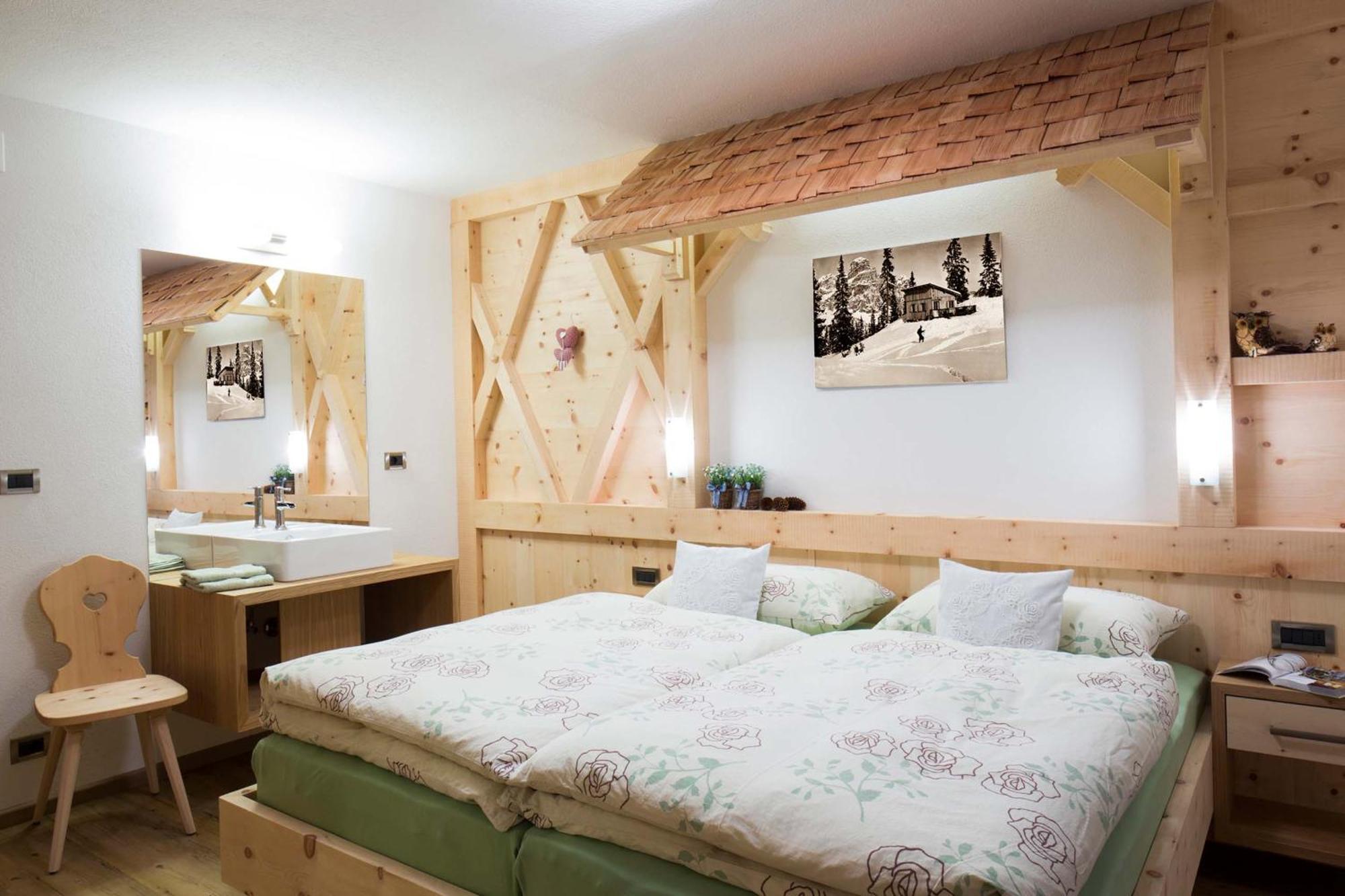 Alpin Apartments Colfosco Quarto foto