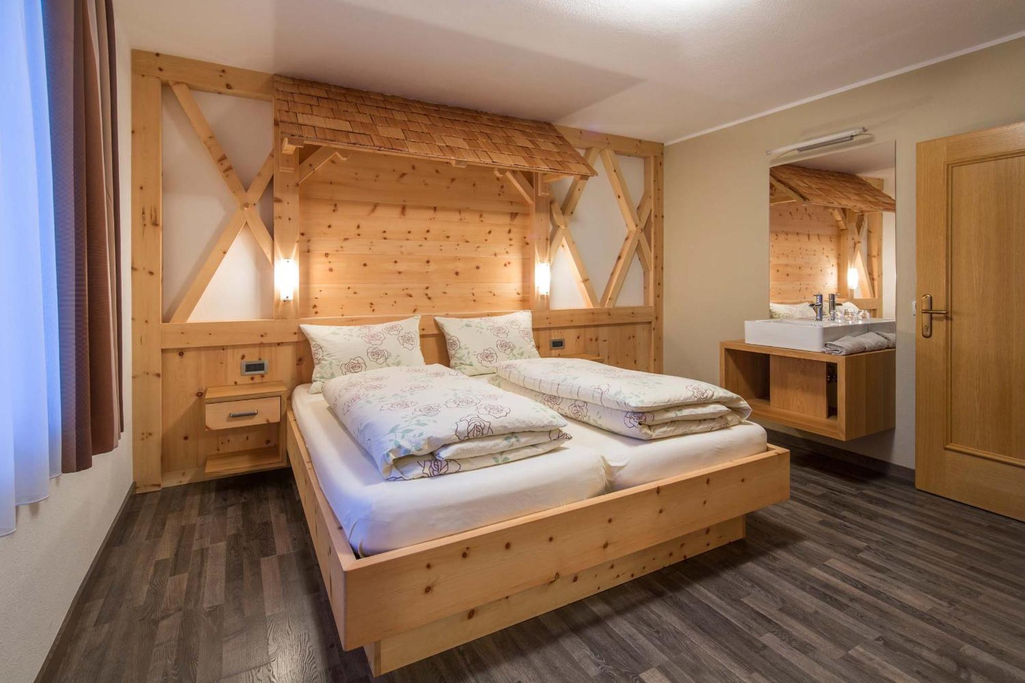 Alpin Apartments Colfosco Quarto foto